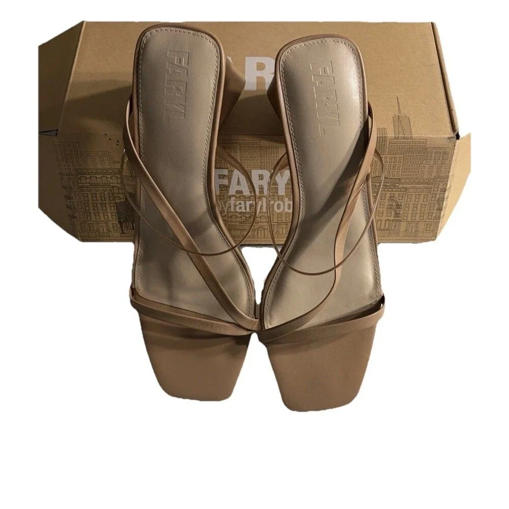 Farylrobin nude strappy